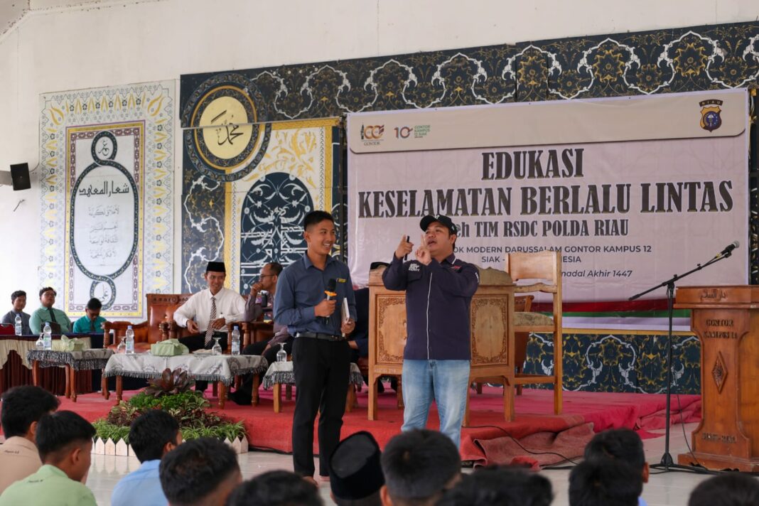 Kolaborasi PMDG 12 dan Aparat Kepolisian: Edukasi Keselamatan Berlalu Lintas untuk Santri