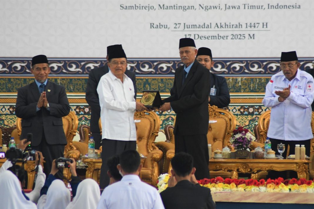 Perdana Kunjungi Gontor Putri 1, Jusuf Kalla Tegaskan Gontor sebagai Lentera Peradaban