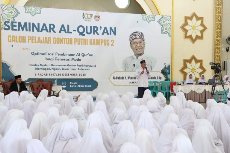 Menumbuhkan Generasi Qur’ani; Gontor Putri Kampus 2 Adakan Seminar Al-Qur’an