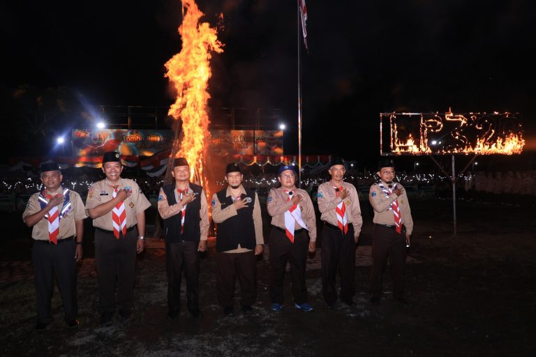 Unggun Gembira LP3 2026 Meriahkan Malam Kebersamaan di Gontor Putri 3