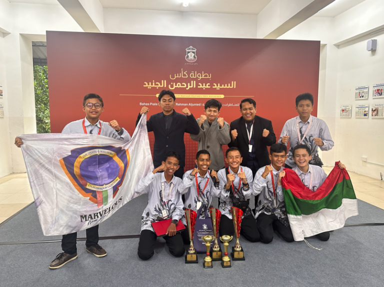 Delegasi PMDG, Harumkan Nama Indonesia Pada Kejuaraan Internasional Di Singapura