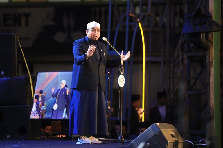 Keberkahan Guru dan Estafet Amal Saleh: Catatan dari Materi Al-Ustadz Muhammad Fakhurrazi Anshar pada Tabligh Akbar 100 Tahun Gontor